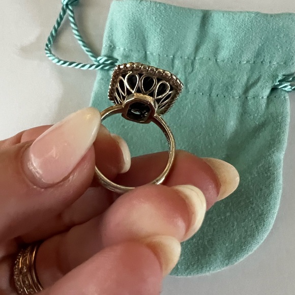 Authentic Tiffany & Co.Onyx Ring Ziegfeld, Sz 5 - Picture 10 of 10